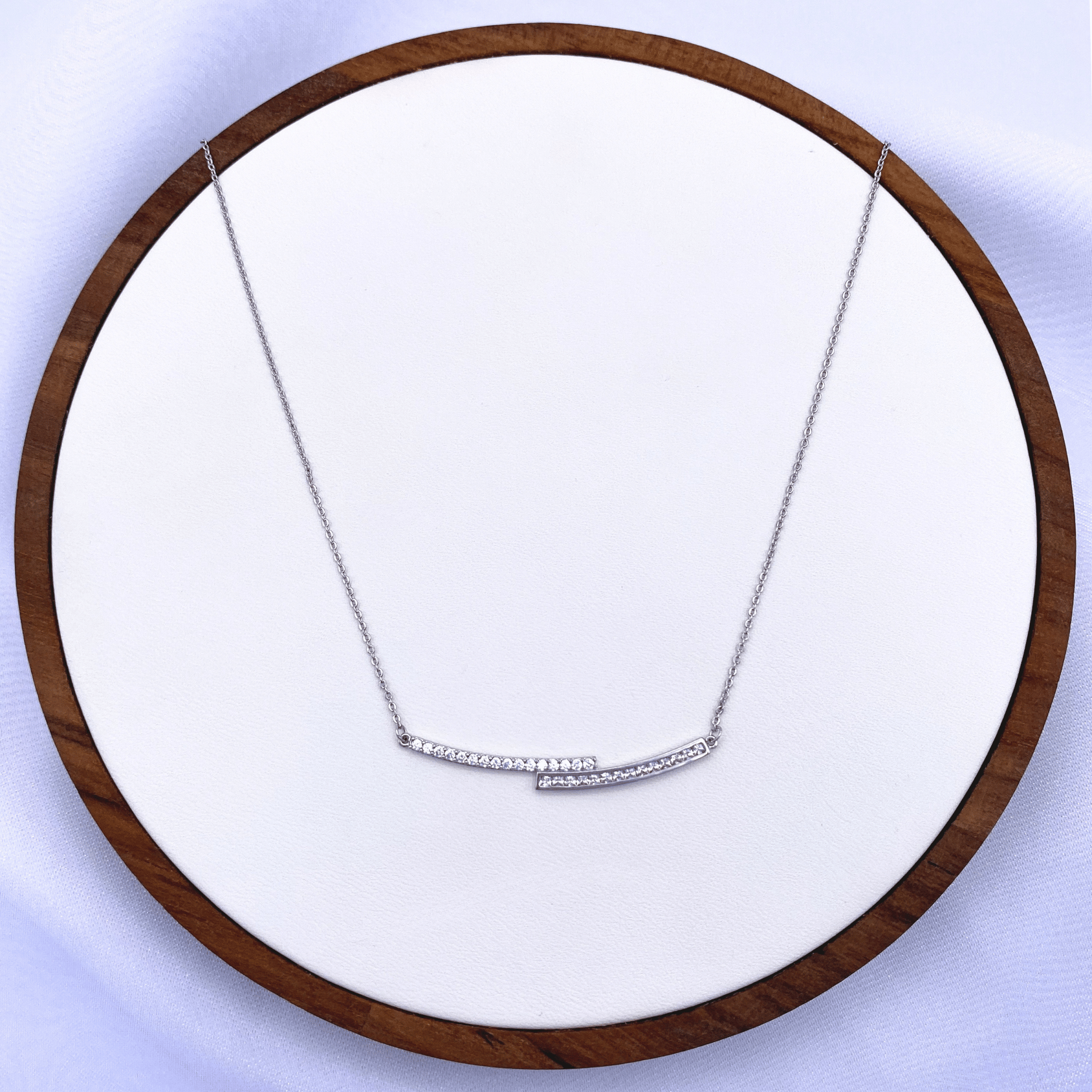 Vaz Necklace in Rhodium