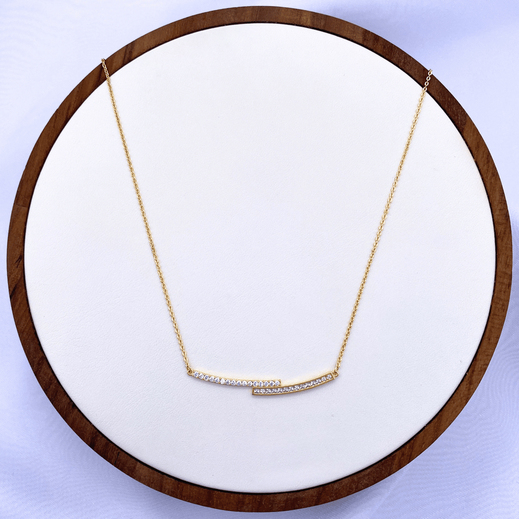 Vaz Necklace in Gold