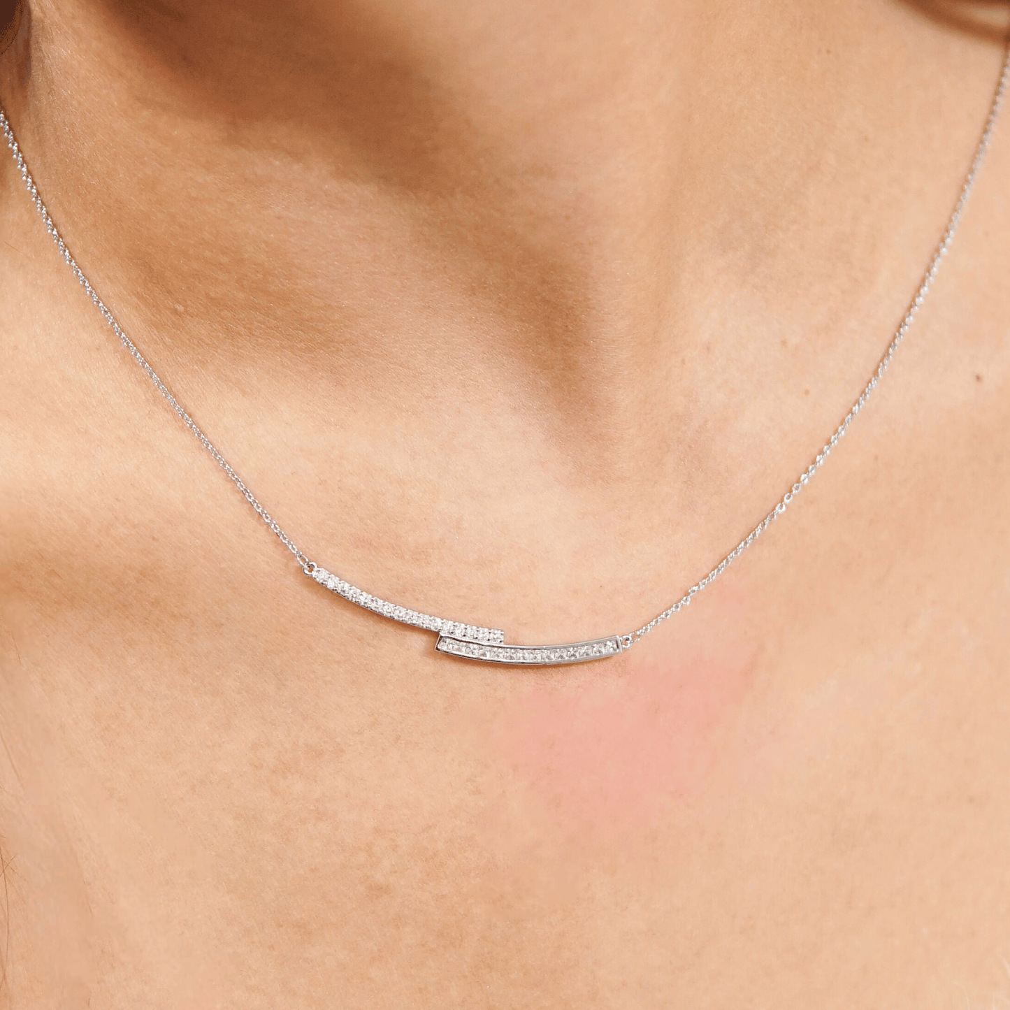 vaz necklace in rhodium