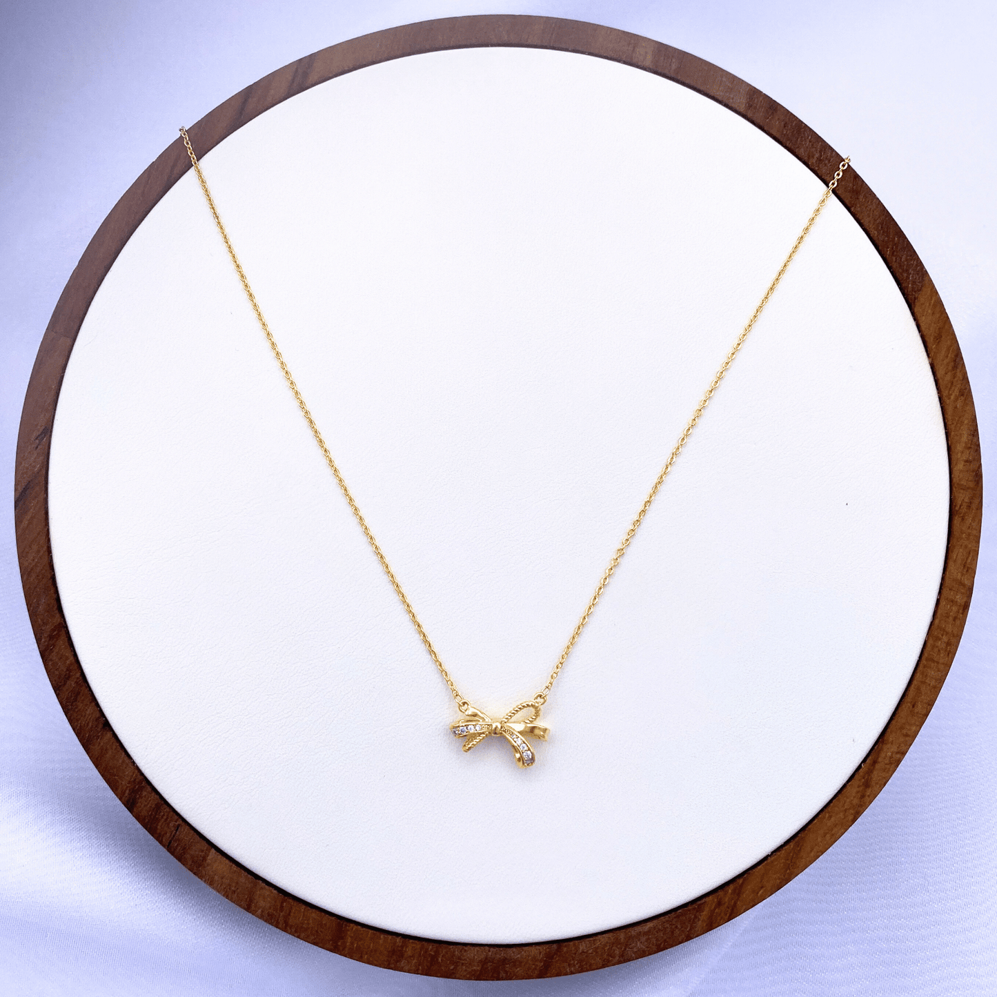 ophira necklace in gold