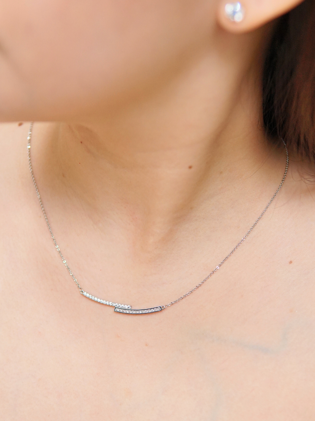 vaz pendant necklace in rhodium