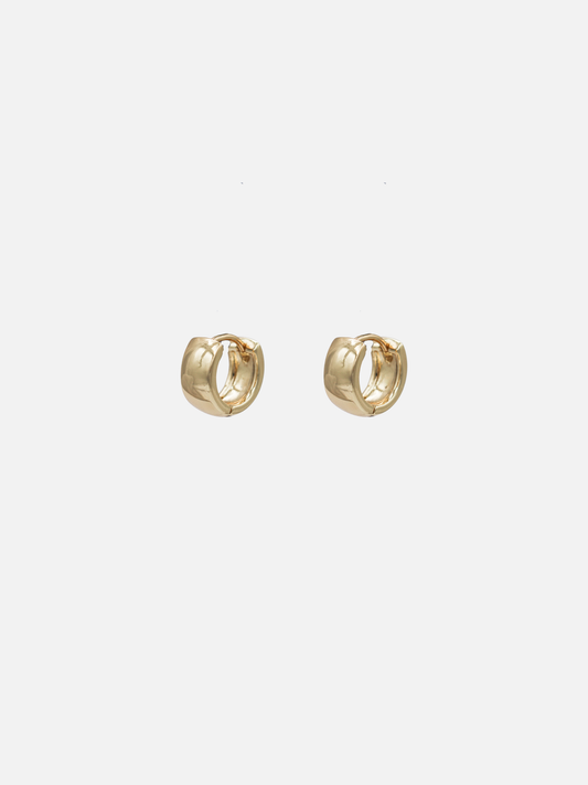 Xeila Hoops in Gold