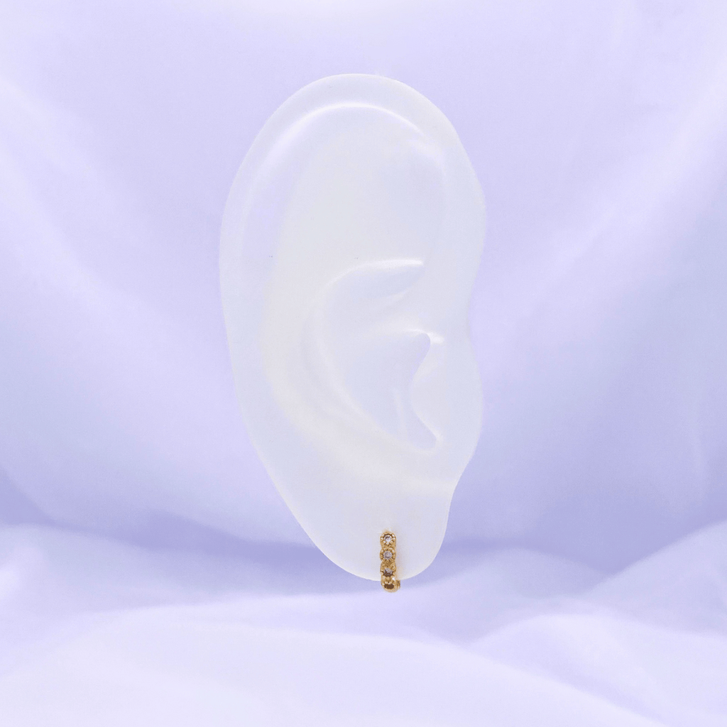 Xyaelle Hoop Earrings in Gold