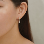 Xynara Hoop Earrings in Gold