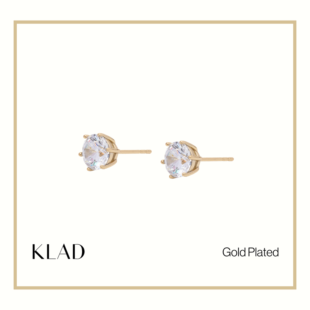Zabelle Stud Earrings in Gold