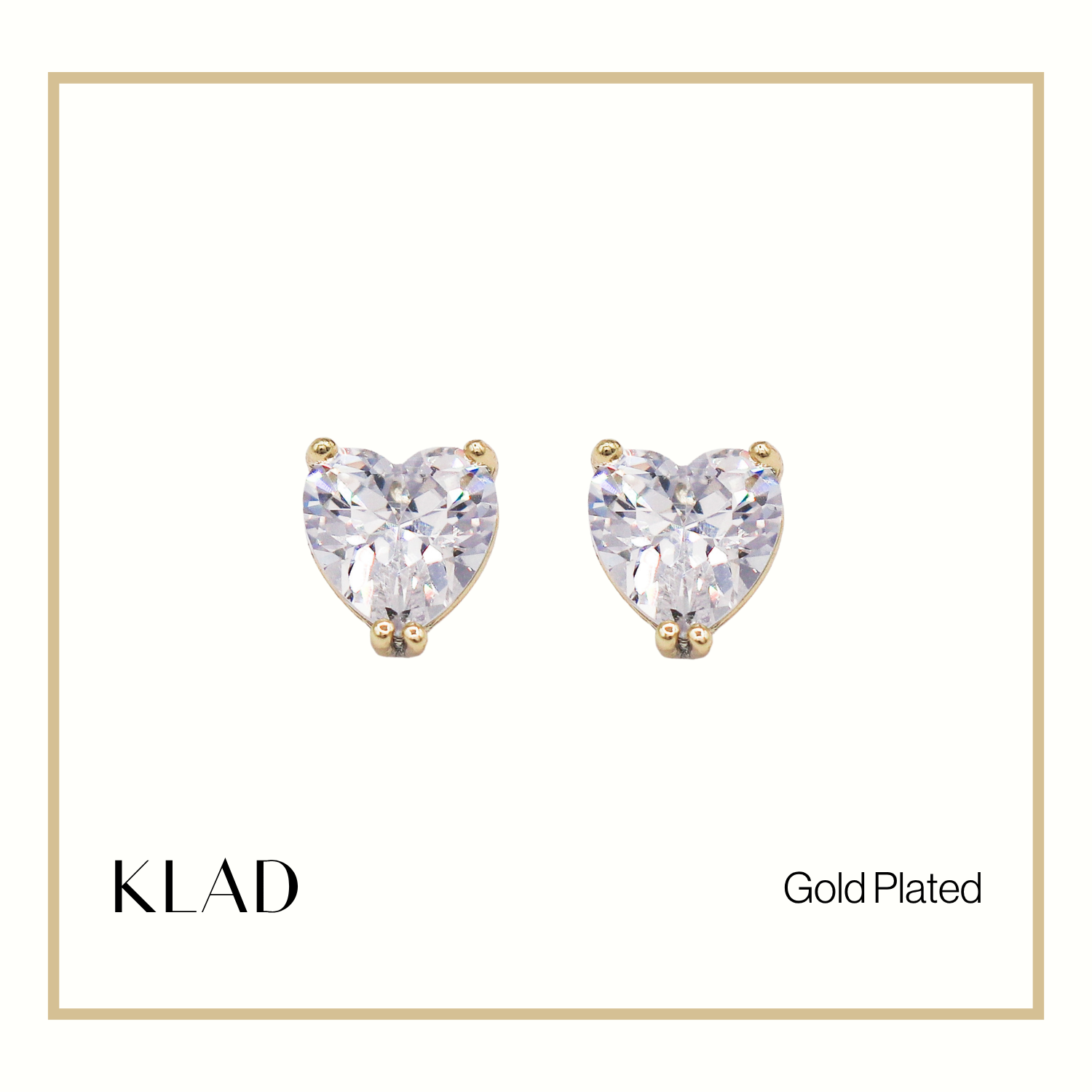 Zelda Stud Earrings in Gold