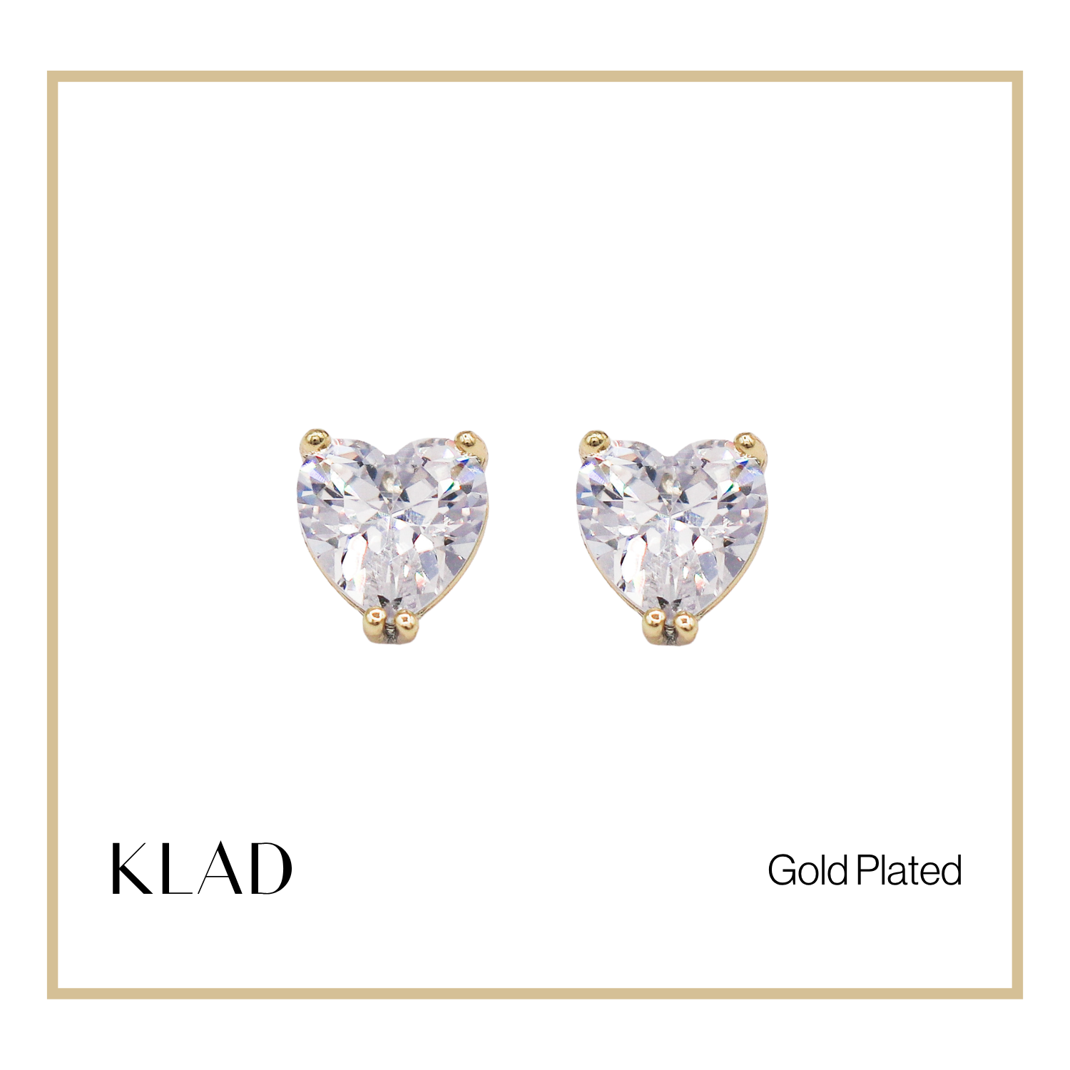 Zelda Stud Earrings in Gold