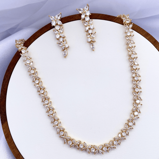 Zelise Set in Gold