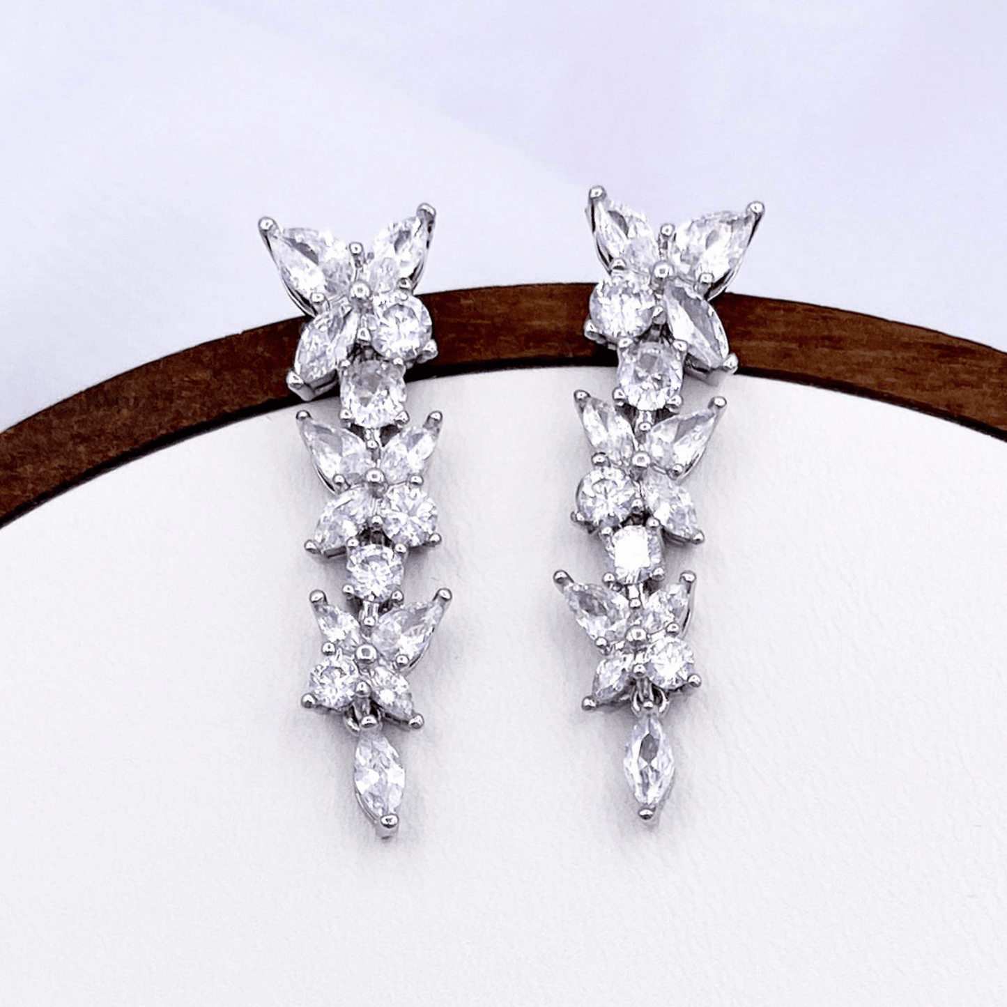 zandria set in rhodium