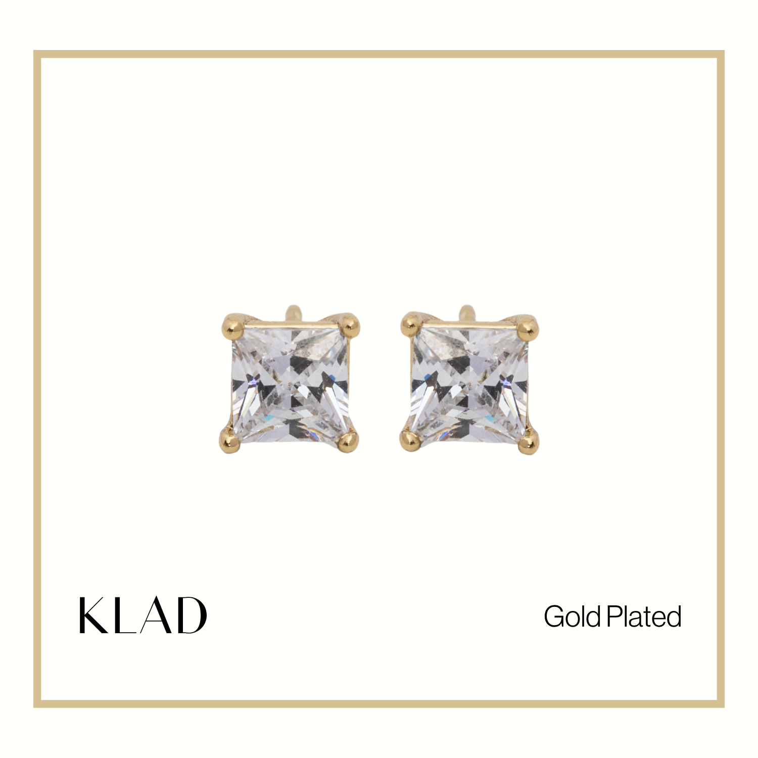 Zoe Stud Earrings in Gold