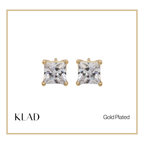 Zoe Stud Earrings in Gold