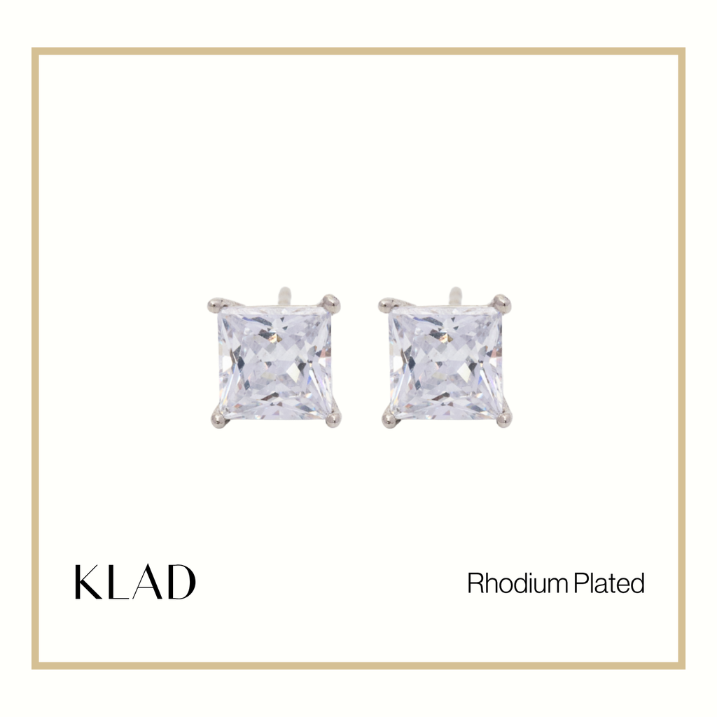 Zoe Stud Earrings in Rhodium