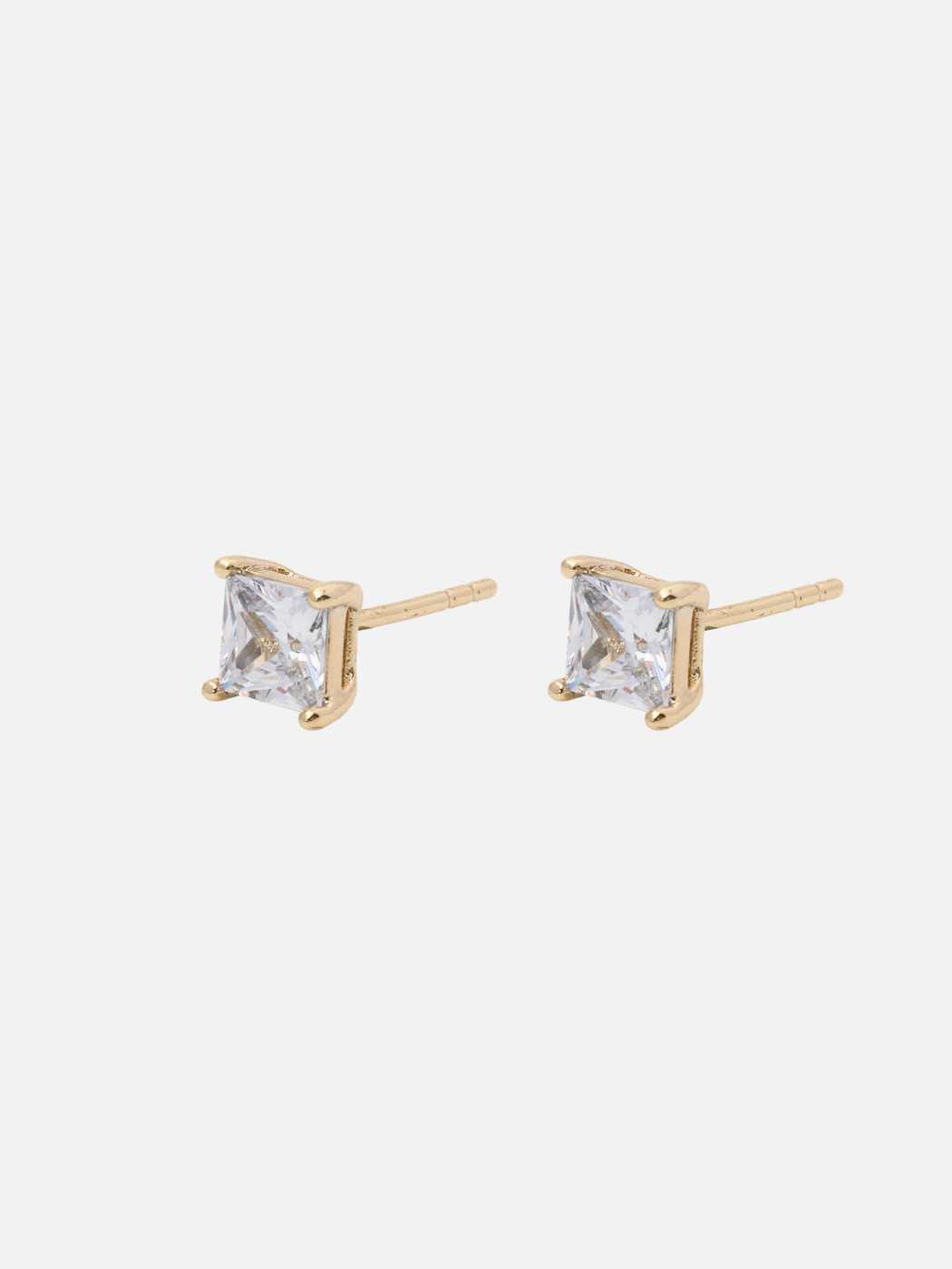 zoe stud earrings in gold