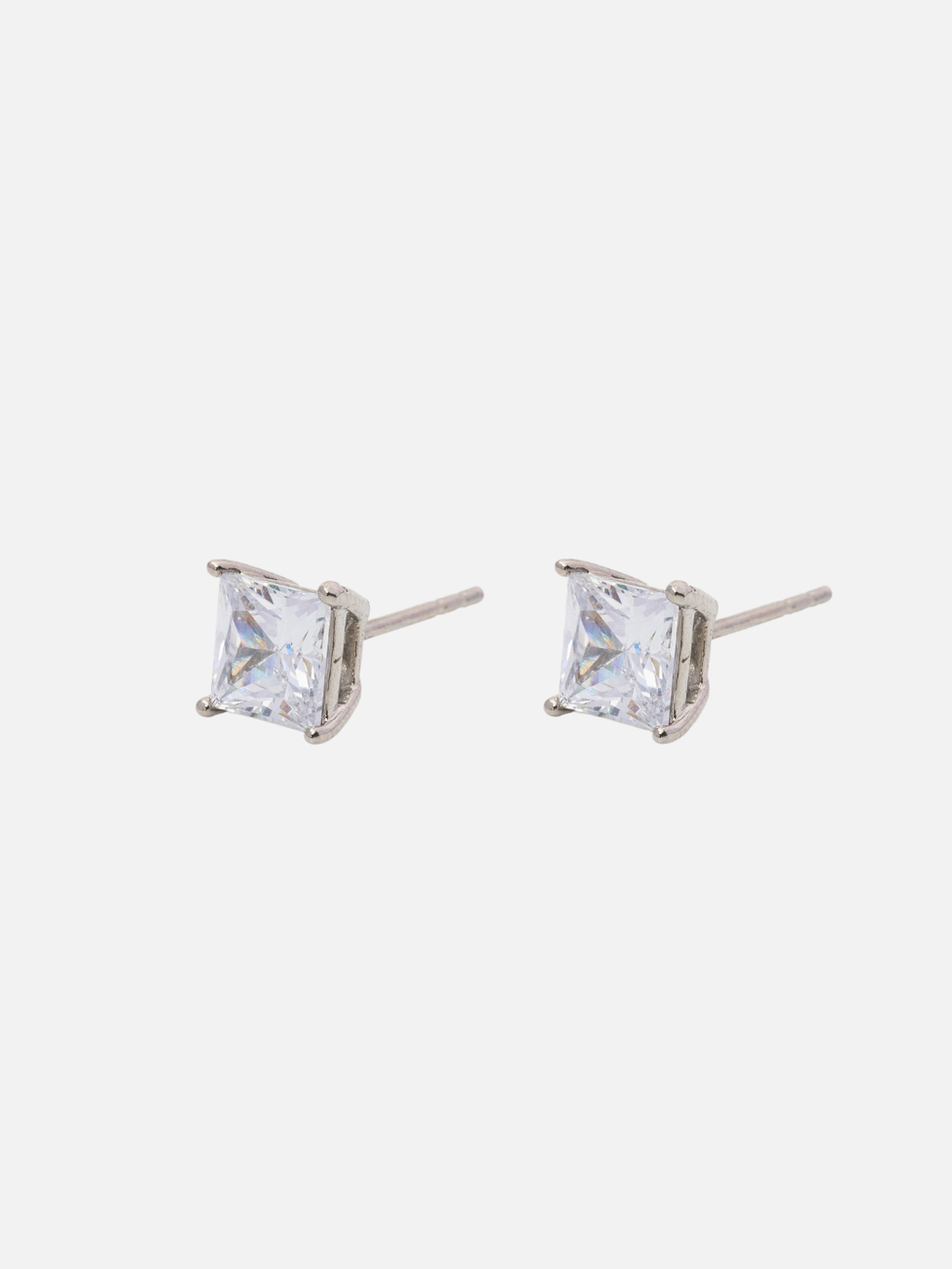 Zoe Stud Earrings in Rhodium (6mm)