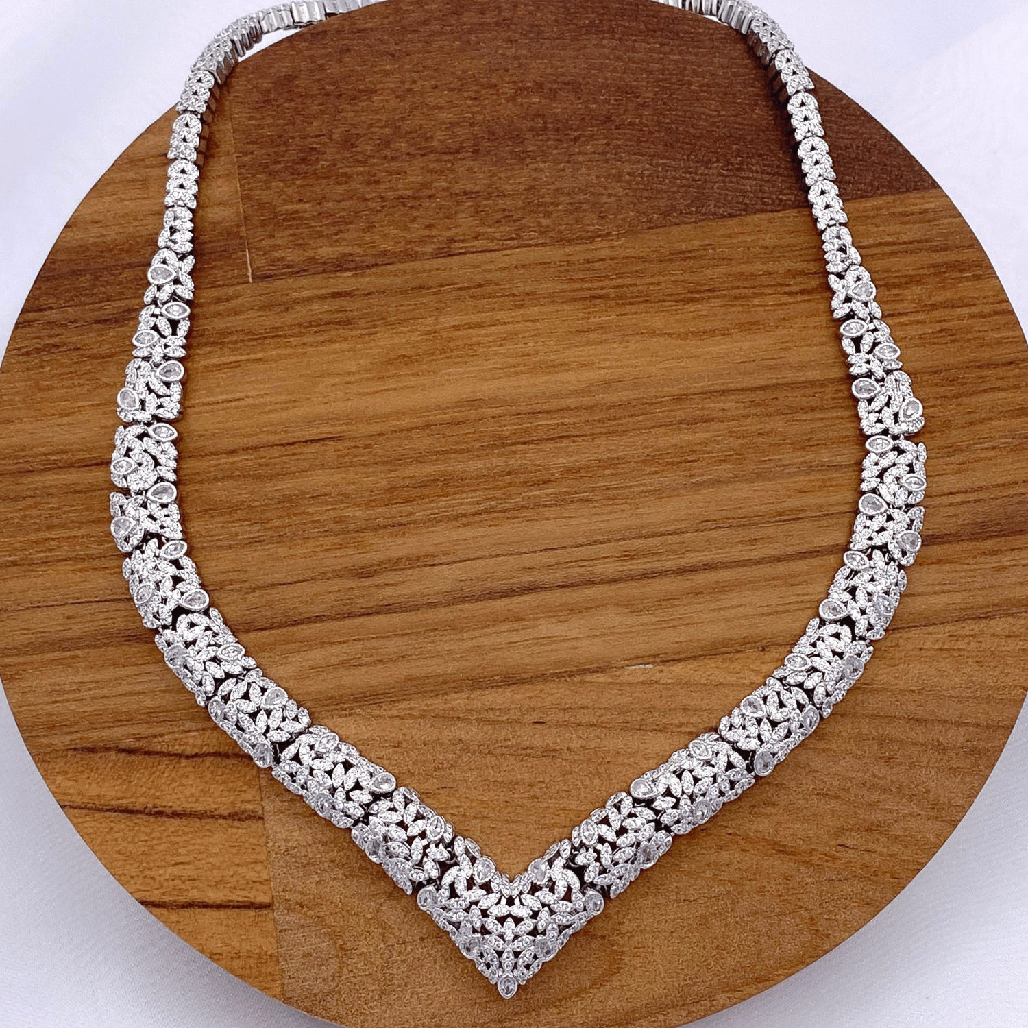 Zylith Necklace in Rhodium