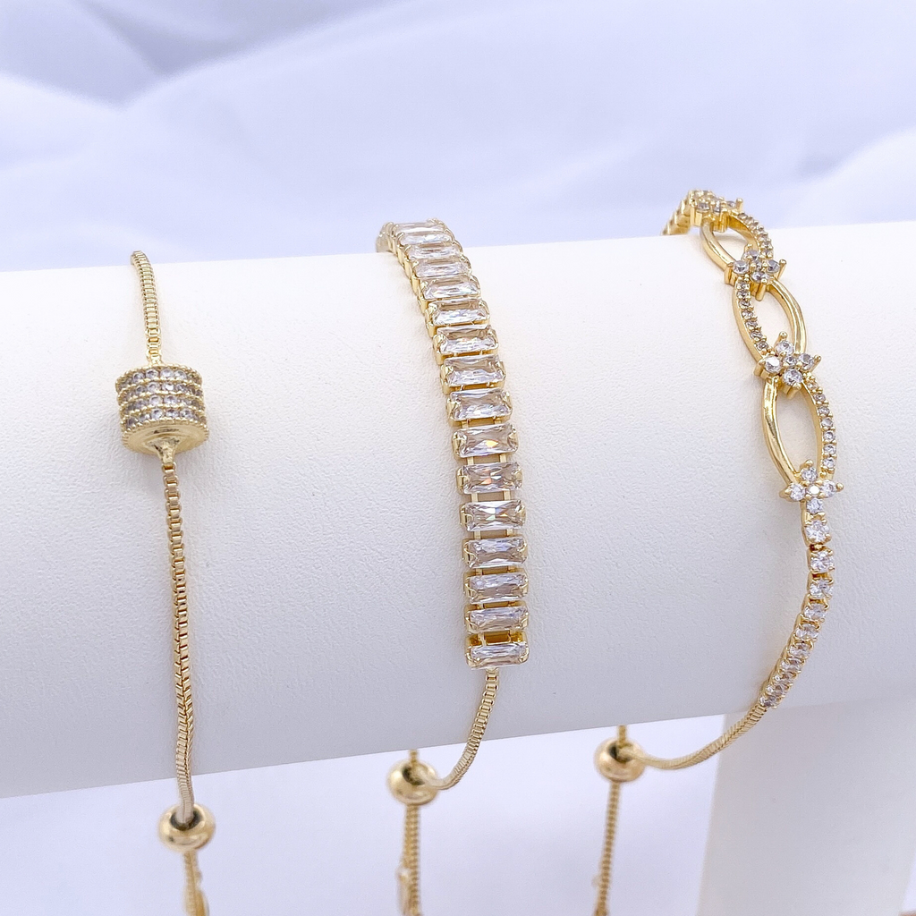 Sade Adjustable Bracelet in Gold